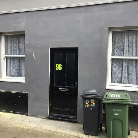 96 High Street Leilighet Ryde  Eksteriør bilde